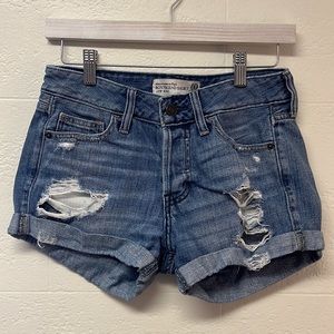 Abercrombie & Fitch Boyfriend Short size 00/24